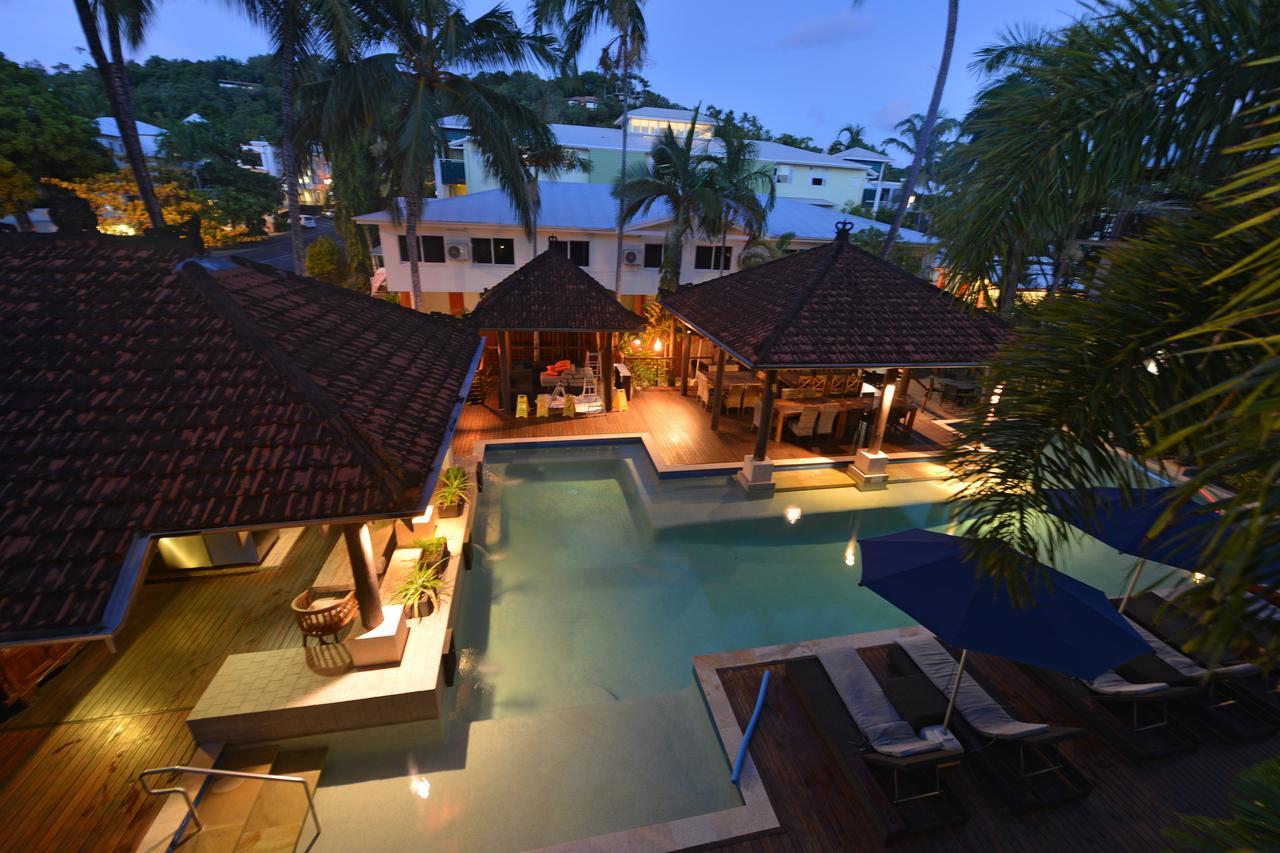 Seascape Holidays - Hibiscus Port Douglas Bagian luar foto