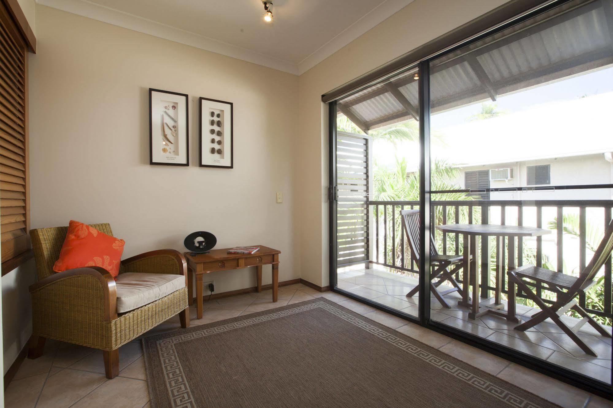 Seascape Holidays - Hibiscus Port Douglas Bagian luar foto